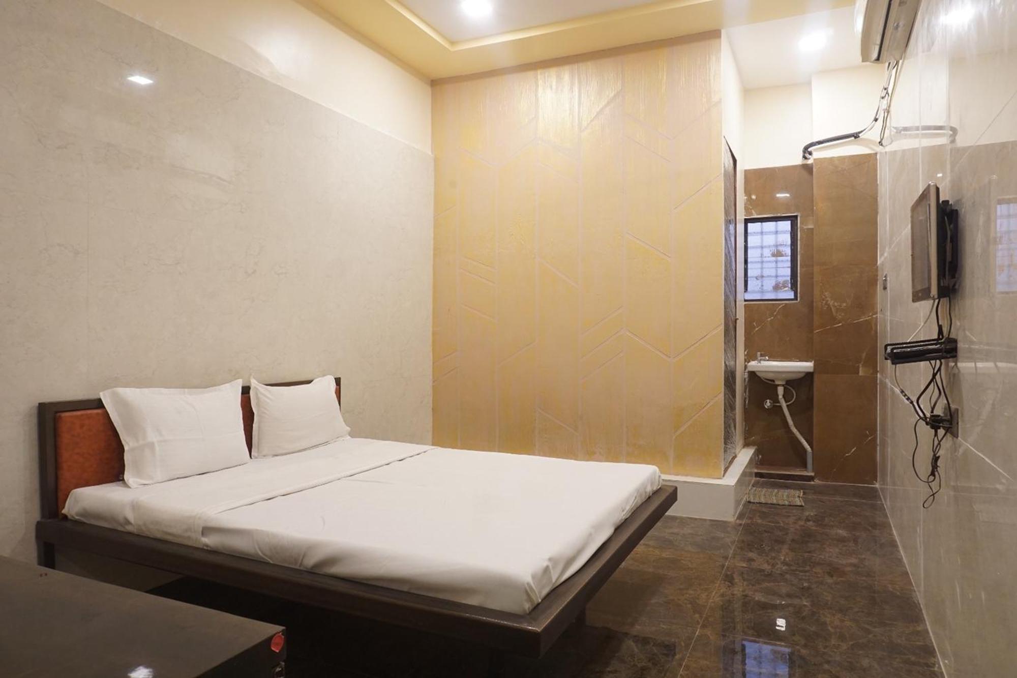 Yashraj Resorts Somatane Extérieur photo